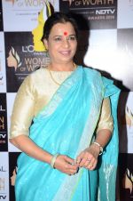 at NDTV Loreal Women of Worth Awards on 28th March 2016 (14)_56fa770907f25.JPG