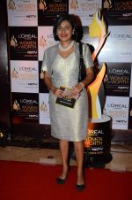 at NDTV Loreal Women of Worth Awards on 28th March 2016 (5)_56fa76fdbef41.JPG