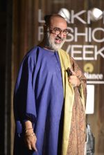 Model at Anand Kabra_s show for LFW 2016 on 30th March 2016(236)_56fccfd0ed98a.JPG