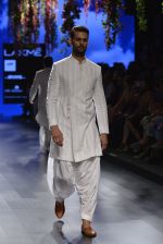 Model walks for Anita Dongre Show at LIFW 2016 Day 3 on 1st April 2016 (216)_56ffb4643bd4f.JPG