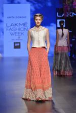 Model walks for Anita Dongre Show at LIFW 2016 Day 3 on 1st April 2016 (318)_56ffb57e0a926.JPG