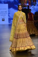 Model walks for Anita Dongre Show at LIFW 2016 Day 3 on 1st April 2016 (640)_56ffb7a55a23b.JPG