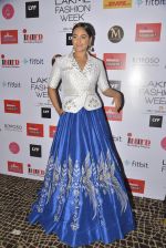 Sonakshi Sinha walks for Anita Dongre Show at LIFW 2016 Day 3 on 1st April 2016 (1027)_56ffb5f7d4515.JPG
