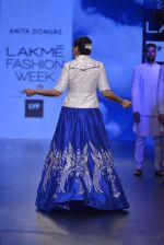 Sonakshi Sinha walks for Anita Dongre Show at LIFW 2016 Day 3 on 1st April 2016 (892)_56ffb5156308d.JPG
