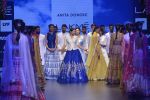 Sonakshi Sinha walks for Anita Dongre Show at LIFW 2016 Day 3 on 1st April 2016 (913)_56ffb55a1c3c9.JPG