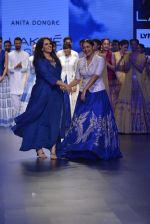 Sonakshi Sinha walks for Anita Dongre Show at LIFW 2016 Day 3 on 1st April 2016 (955)_56ffb59d2e8c3.JPG