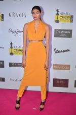 Athiya Shetty at Grazia Young Fashion Awards 2016 Red Carpet on 7th April 2016 (218)_5708e41bd9014.JPG