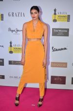 Athiya Shetty at Grazia Young Fashion Awards 2016 Red Carpet on 7th April 2016 (219)_5708e41cad225.JPG