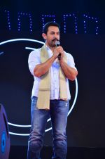 Aamir Khan at Baba Ambedkar anniversary event in Mumbai on 9th April 2016 (26)_570a3c17bb31c.JPG