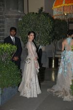 Aditi Rao Hydari at the Royal dinner by Prince William & Kate Middleton on 10th April 2016 (76)_570ba6ff9d3d3.JPG