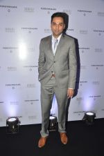 Abhay Deol at Bibhu Mohapatra show on 18th April 2016 (56)_5715bfc6e592a.JPG