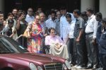 Dilip Kumar discharged from hospital on 21st April 2016 (1)_571a024478979.JPG