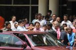 Dilip Kumar discharged from hospital on 21st April 2016 (14)_571a02a7e7db6.JPG