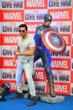 Varun Dhawan at Marvel_s Captain America promotions on 21st April 2016 (59)_571a089117d7d.JPG