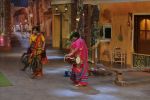 at the promotion of Azhar on location of The Kapil Sharma Show on 22nd April 2016 (113)_571b5cb6e18a5.JPG