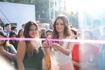 Evelyn Sharma at La Hair Affaire Celebrates its grand Opening in Chembur on 2nd May 2016  (6)_57281e8f210e9.JPG
