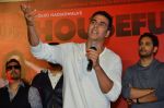 Akshay Kumar at the Launch of the song Taang Uthake from the film Housefull 3 on 6th May 2016 (18)_572dfd13e5dfd.JPG