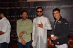 Irrfan Khan, Jimmy Shergill,Nishikant Kamat at Maadari trailer launch in Mumbai on 11th May 2016 (102)_57342b08de84e.JPG