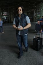 Fardeen Khan snapped at airport in Mumbai on 12th May 2016 (74)_5735a68904ec3.JPG