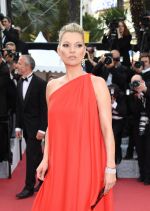 at Cannes 2016 on 18th May 2016 (77)_573d778895335.jpg