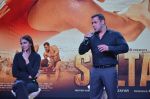 Anushka Sharma, Salman Khan at Sultan Trailer Launch on 24th May 2016 (147)_5746e017e0bed.JPG