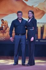 Anushka Sharma, Salman Khan at Sultan Trailer Launch on 24th May 2016 (180)_5746e01ed3dae.JPG
