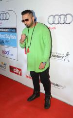 Honey Singh at Ht Most Stylish Awards in Delhi on 24th May 2016 (61)_574708f7eee41.JPG