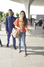 Shraddha Kapoor snapped at airport on 26th May 2016 (24)_5747ed16c11d6.JPG