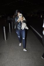 Sophie Chaudhary snapped at airport on 26th May 2016 (41)_5747ed35e7c72.JPG