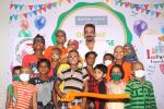 Sanjay Dutt at Tata Memorial hospital for kids hosted by Dentsu Aegis Network on 3rd June 2016 (17)_5752d4a5e3387.JPG