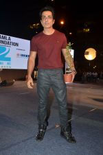 Sonu Sood at Asif Bhamla foundation event on world environment day in Mumbai on 5th June 2016 (77)_57551a76b73d0.JPG