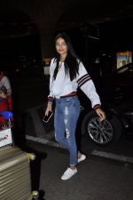 Athiya Shetty snapped at airport on 8th June 2016 (8)_57597561c25e8.JPG
