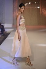 Model walks the ramp for Pernia Qureshi_s standalone show on 9th June 2016 (5)_575a8497b1cac.JPG