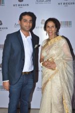 Shobhaa De at Jogen Chaudhry_s art event hosted by Gayatri Ruia and ST Regis on 10th June 2016 (99)_575c31ff157dd.JPG