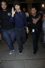 Tiger Shroff leaves for IIFA on Day 2 on 21st June 2016(184)_576a242fafb10.JPG