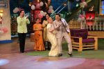 Govinda, Sunita Ahuja on the sets of The Kapil Sharma show on 22nd June 2016. (10)_576baa0ab5047.jpg