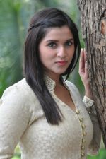 Mannara Chopra Photoshoot (104)_576fc01a2c11e.jpg