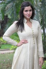 Mannara Chopra Photoshoot (119)_576fc0319a1a3.jpg