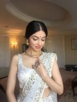 Divya Khosla  Spotted wearing a gorgeous cream lehenga by ace designer Vikram Phadnis and Jewellery by Shobha Shringar  (2)_5770a16c41da6.JPG