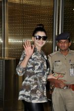 Bollywood Actress Urvashi Rautela spotted at Mumbai International Airport on June 30, 2016 (14)_57749180d86c1.JPG