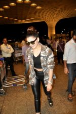 Bollywood Actress Urvashi Rautela spotted at Mumbai International Airport on June 30, 2016 (8)_5774915cd3dfa.JPG