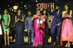 Rakul Preet Singh, Rana Daggubati, Usha Uthup at SIIMA_s South Indian Business Achievers awards in Singapore on 29th June 2016 (93)_5774a2db1dadb.JPG