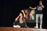 Varun Dhawan at mithibai college in Mumbai on 2nd July 2016 (13)_5777b6580029e.jpg