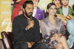 Riteish Deshmukh, Urvashi Rautela during the Press confrence upcoming film Great Grand Masti promotions in Noida on 13th July 2016 (4)_57870acc73e57.jpg