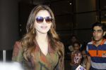 Urvashi Rautela snapped at airport  on 14th July 2016 (24)_57886488c0aed.JPG