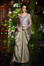 during the FDCI India Couture Week 2016 at the Taj Palace on July 21, 2016 (49)_579040c1efe62.JPG