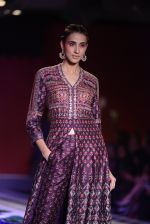 Alecia Raut walk the ramp for Anita Dongre show at the FDCI India Couture Week 2016 on 21st July 2016 (375)_5791a54383df7.JPG