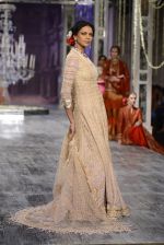 Model walk the ramp for Tarun Tahiliani show at the FDCI India Couture Week 2016 on 21st July 2016 (144)_5791a7d6018e3.JPG