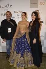 Yami Gautam walks the ramp for Rimple and Harpreet Narula at the FDCI India Couture Week 2016 on 22 July 2016 (43)_57922ea28887e.JPG