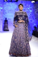 Rahul Mishra showcases Monsoon Diaries at the FDCI India Couture Week 2016 in Taj Palace on 22 July 2016 (39)_5792f95461ad2.JPG